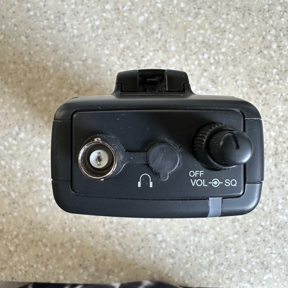 Radio Shack Pro-106 Digital Trunking Handheld Scanner 20-106 **needs Antenna - Picture 5 of 7